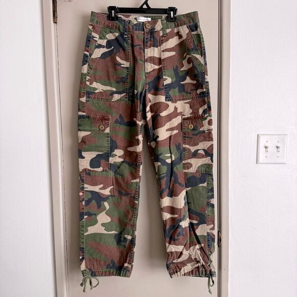 Urban Outfitters Authentic Camo Cargo Pants 8 Ankle Ties Pockets Grunge - Picture 2 of 8